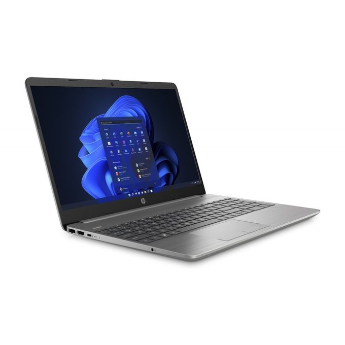 HP 250 G8 Intel Core i7